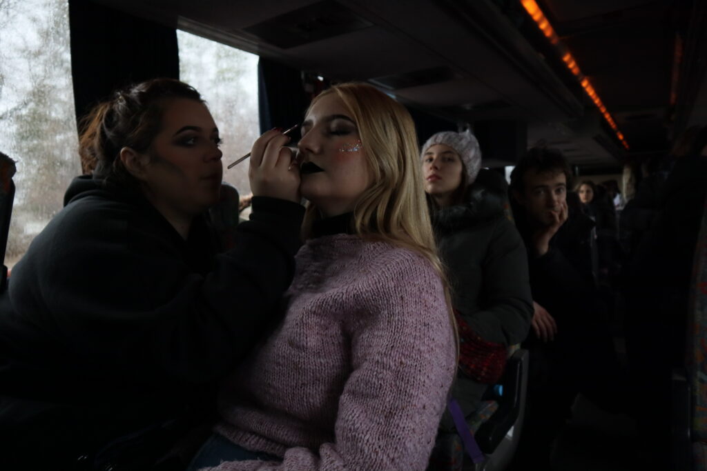 Ukrainian Catholic University Students Carol on the Front Line_3