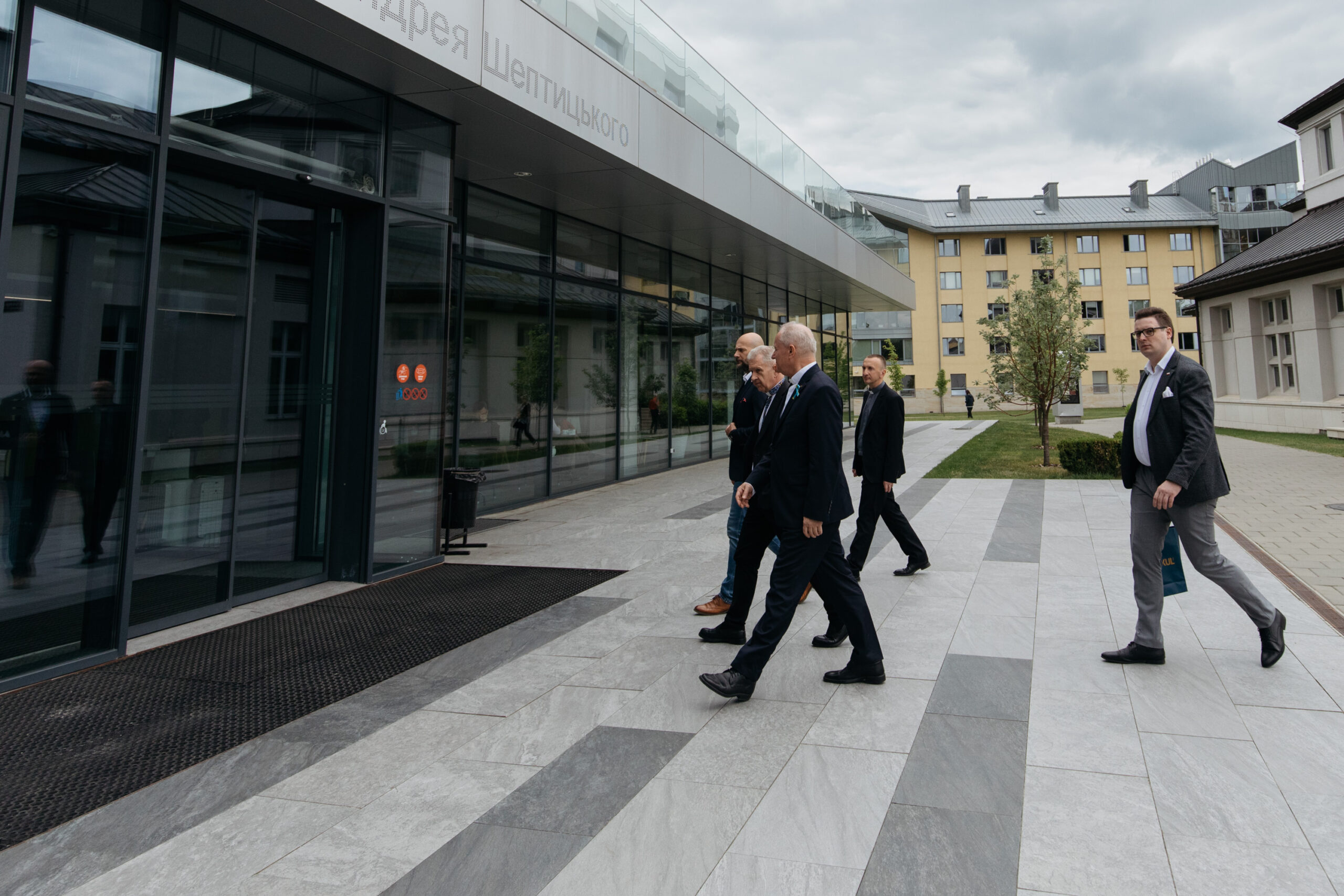 Делегація Люблінського католицького університету прибула в Україну, щоб запевнити про підтримку у важкий час війни_2