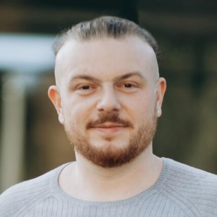 Ілюстрація щодо курсу або фото викладача