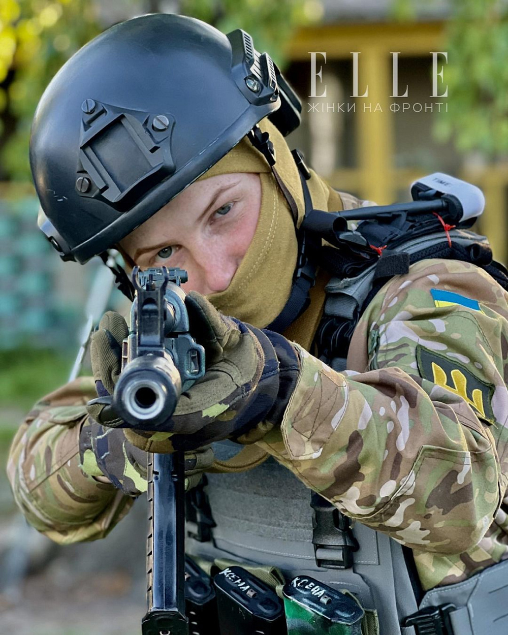 Kichkina mushuk va katta katta sik Korporativ partiyadan keyin porno xotini