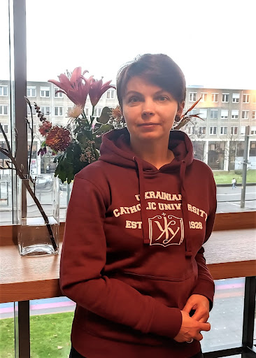 Ілюстрація щодо курсу або фото викладача