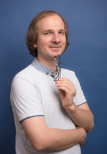 Ілюстрація щодо курсу або фото викладача