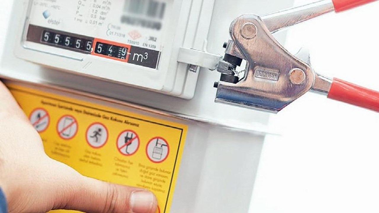 Elektrik ve doğalgaz zamları vatandaşın belini büküyor!