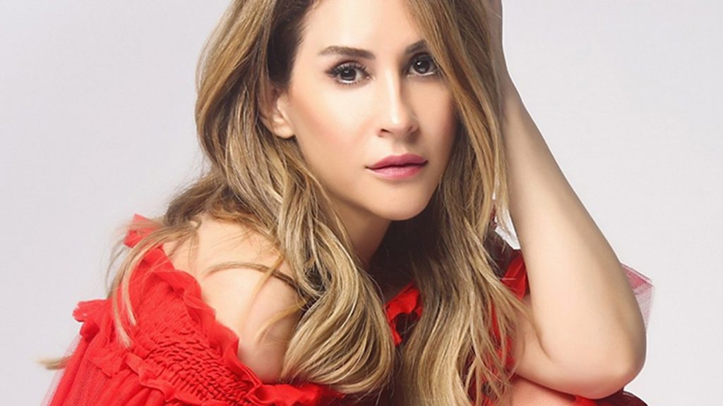 Aynur Aydın: "Hayatımız çalışarak geçti"