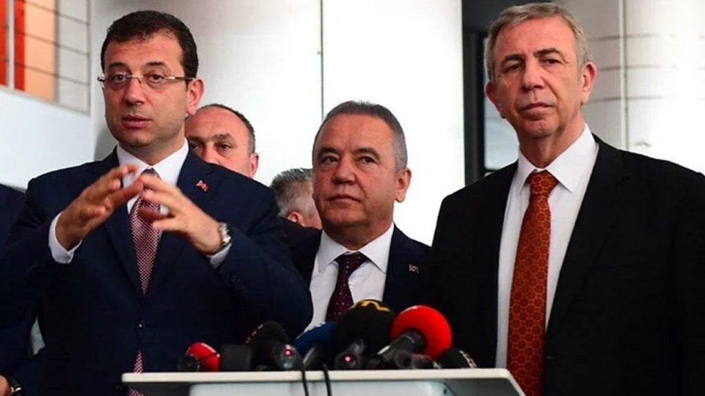 Ekrem İmamoğlu ve Mansur Yavaş'a haciz kıskacı