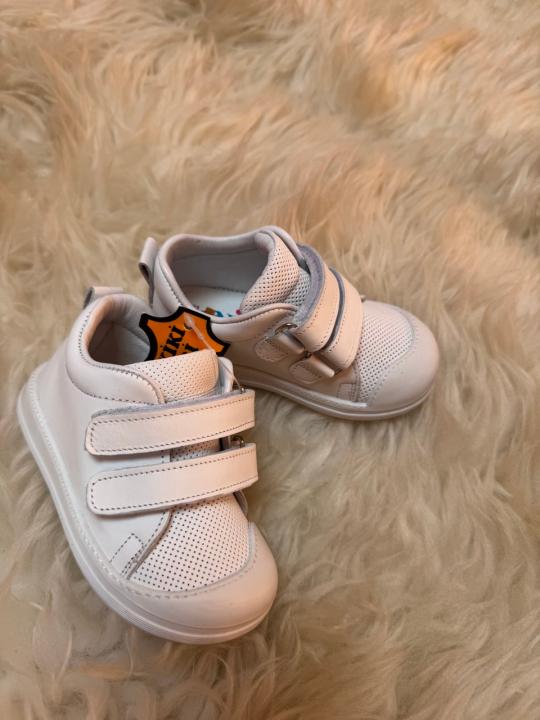 Взуття (Білий)