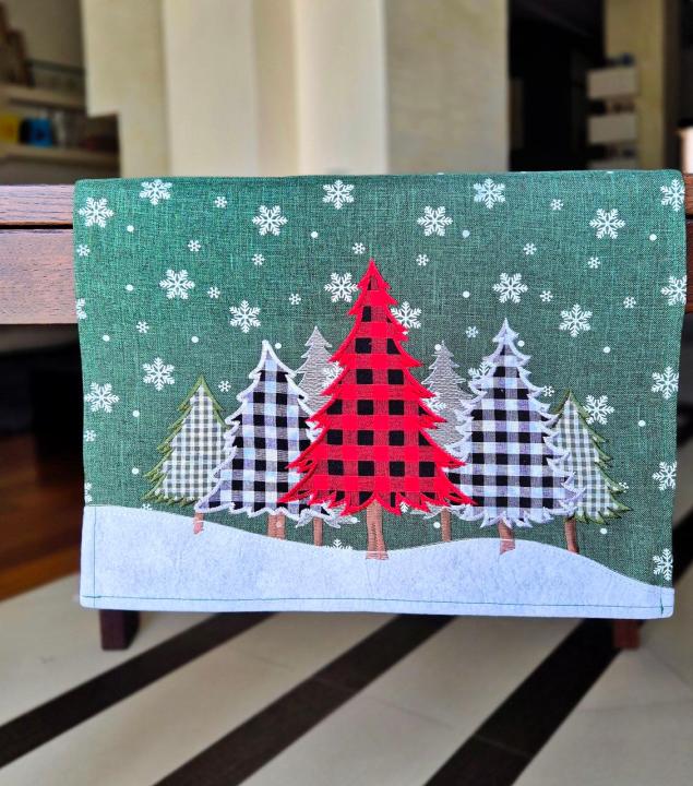 Ранер новорічний (Аплікація ялинки на зеленому, 40х140)