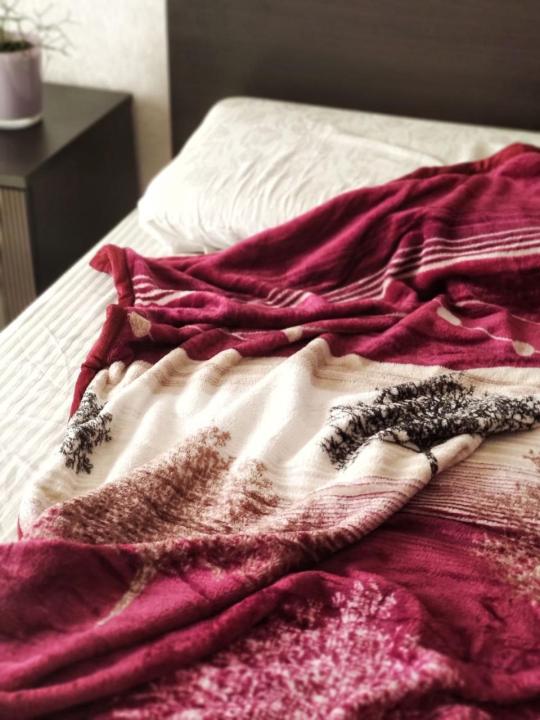 Покривало De Ville (Wood, 200x220)