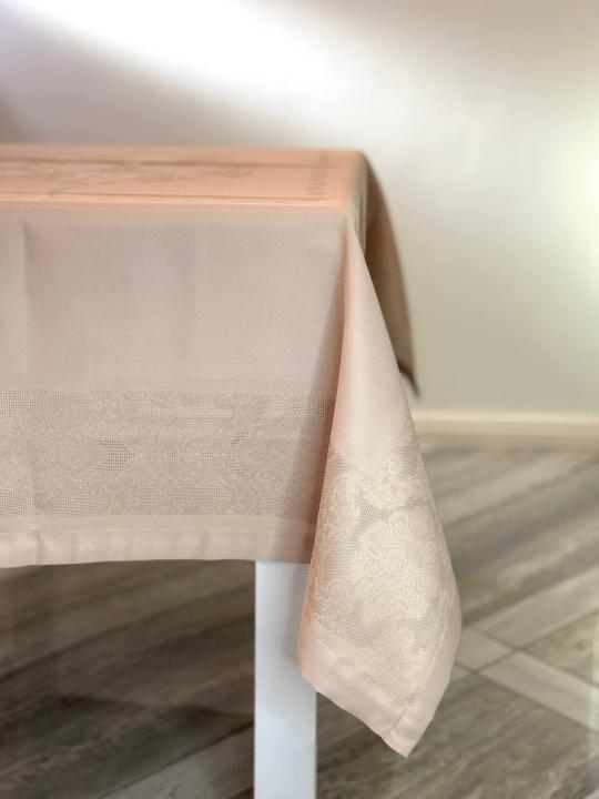 Скатертина Jumbo водовідштовхуюча (Бежевий, 110х160)