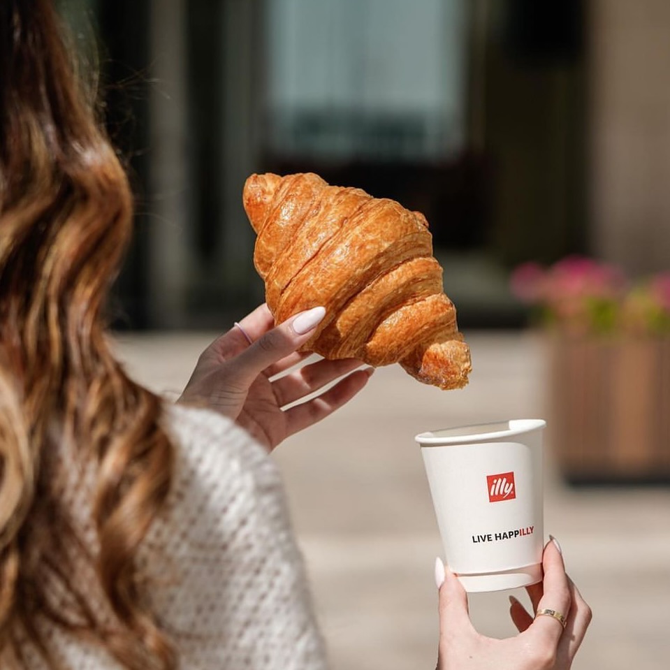 Buy Cake or Sandwich Get Free Coffee! offer at illy cafe