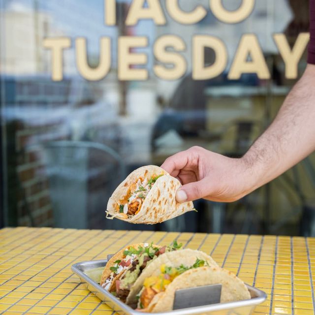 25% Off the total bill discount at Calexico