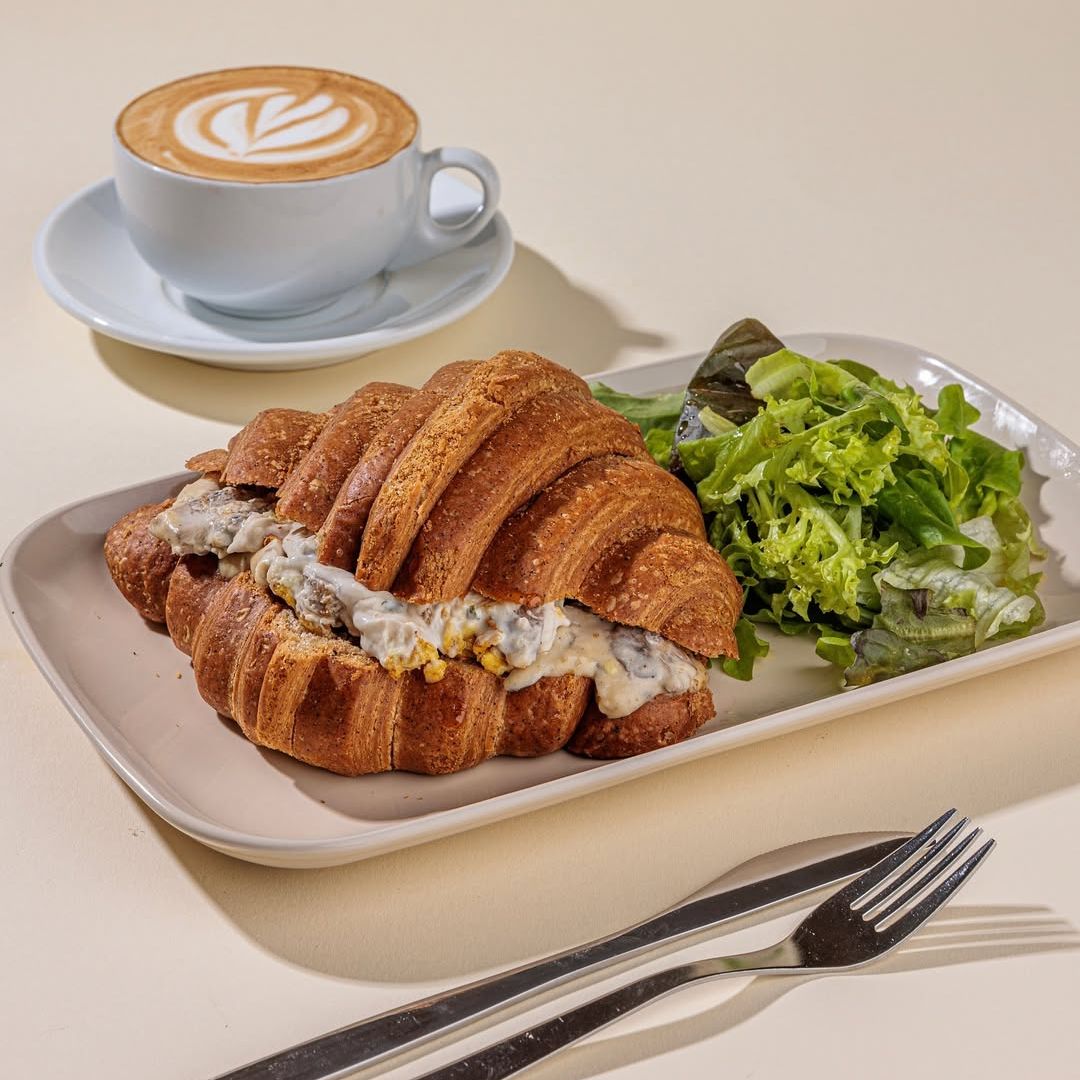 10% Off on all pickup orders offer at Feed Eatery
