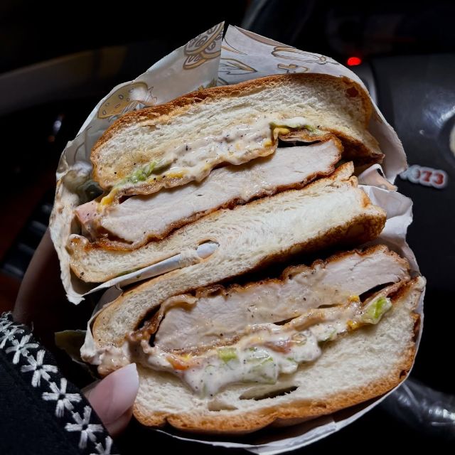 وجبة دبل تشالنجر بـ 2.3 دينار ! discount at مطعم تشالنجر