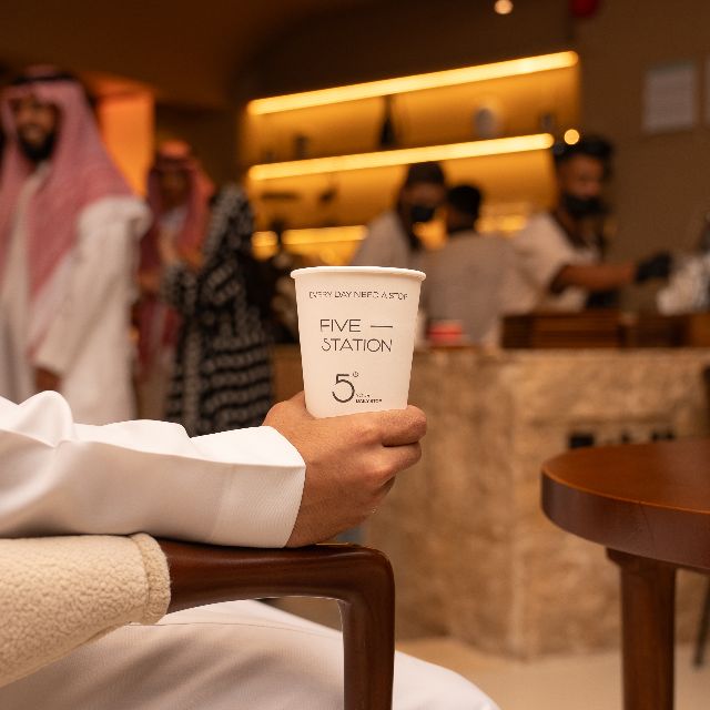 خصم ١٠٪ discount at المحطة الخامسة