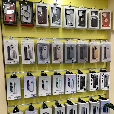 10% Off on Stands and Phone Cases discount at Khalid Style Phones