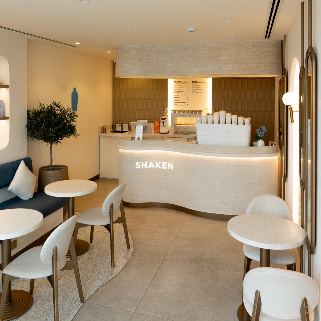 خصم 20% على المشروبات المثلجة offer at شيكن للقهوة المختصة