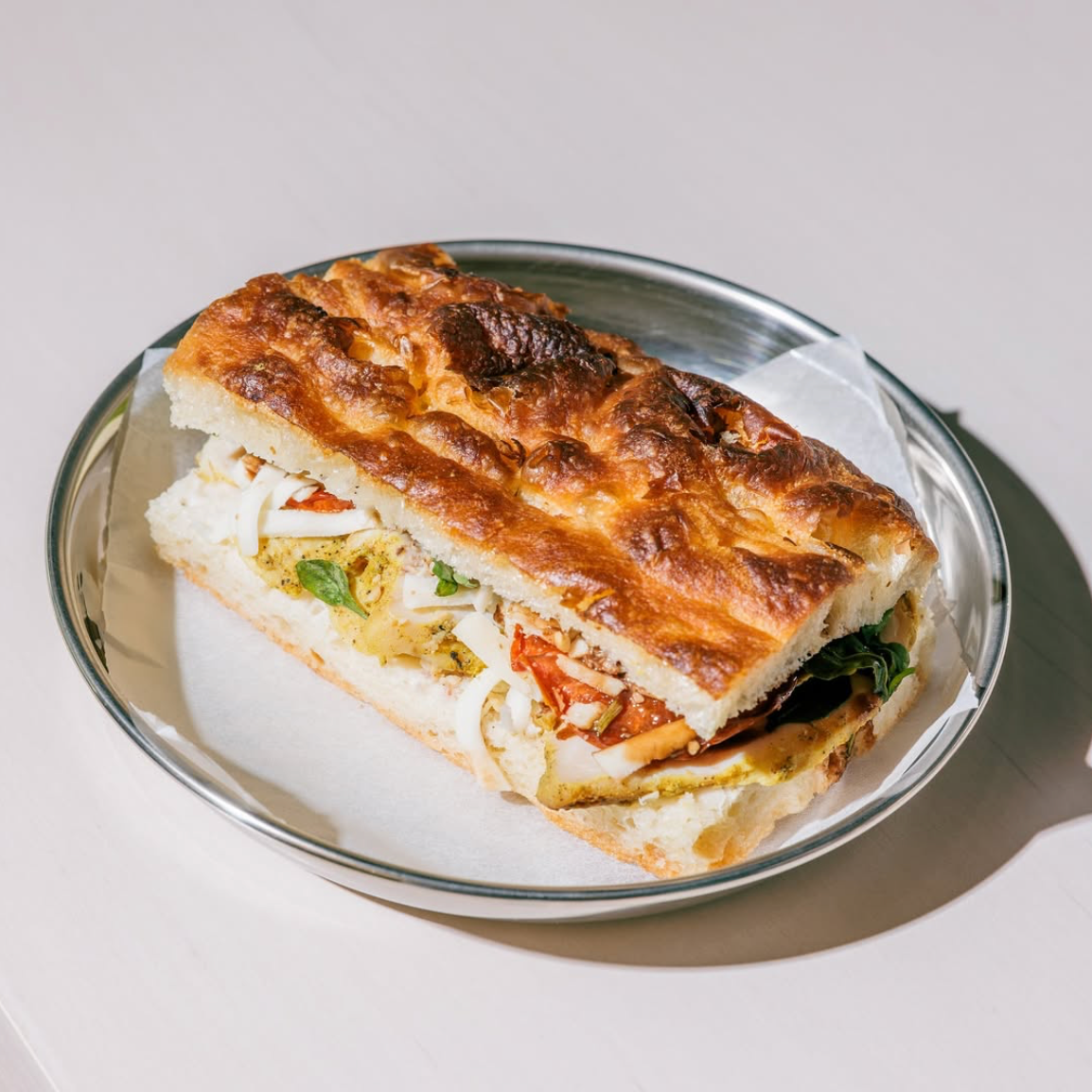 10% OFF offer at Romeos