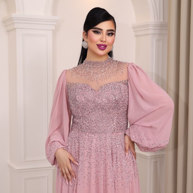 LIMITED TIME OFFER - 25% OFF discount at Fanoor Collections