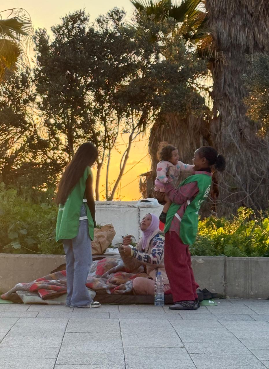 Libanon-2026-03-09-pomoc-v-ulicich-05.jpeg-0623578b84d12d469b351c4bfd5d63df.jpeg