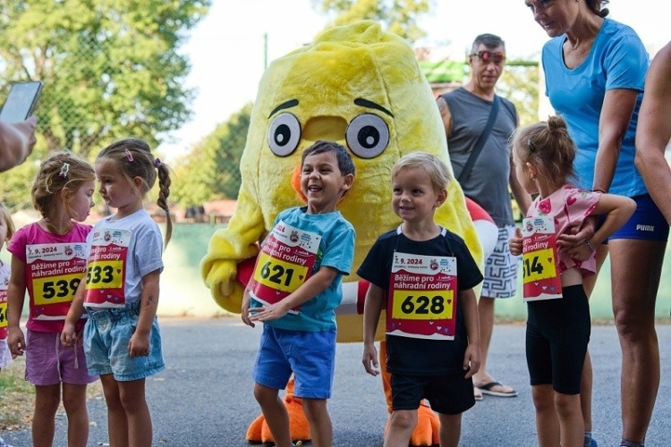 Běžíme pro náhradní rodiny 2025