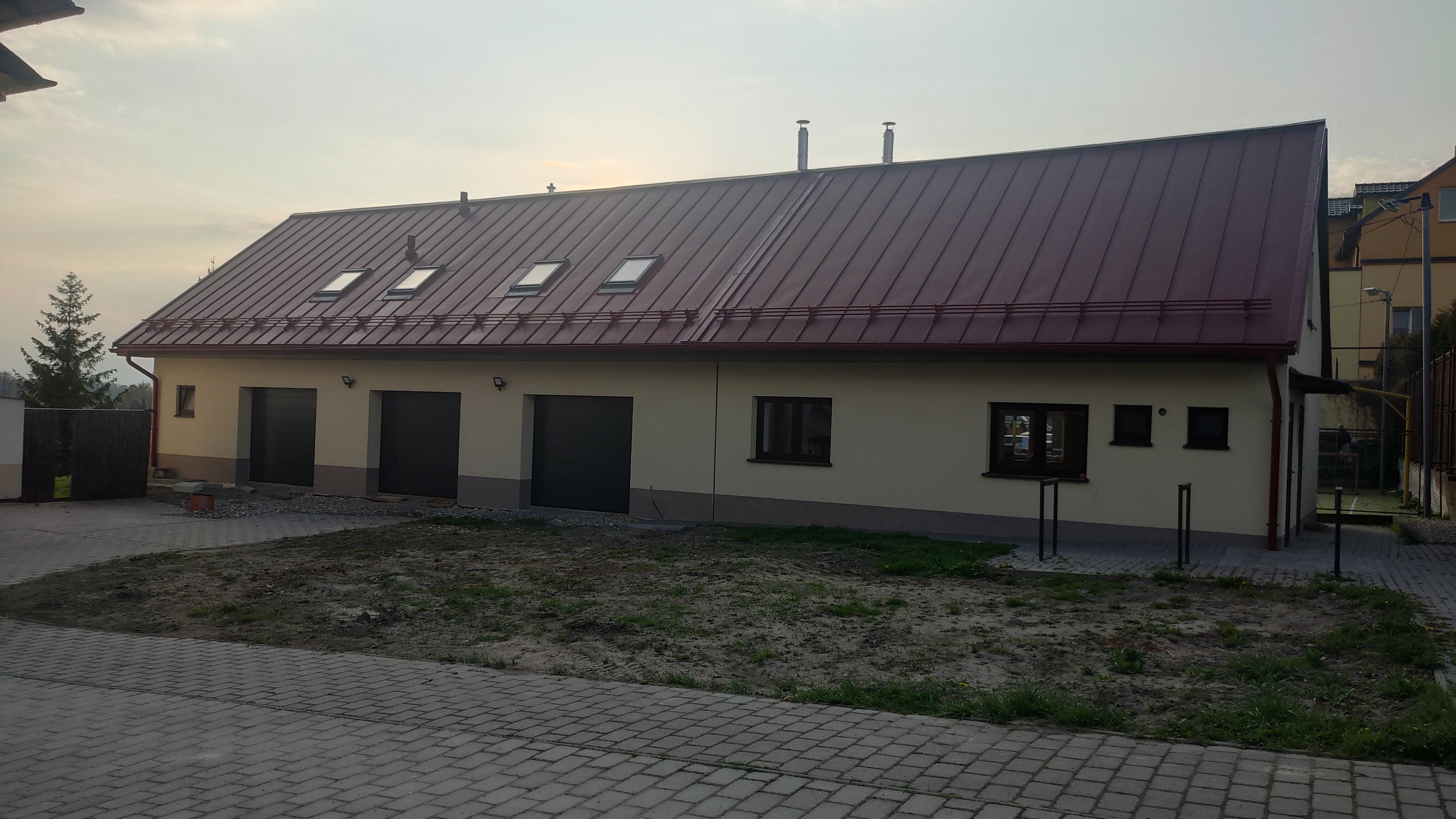 Dokončení prací pro kolaudaci skautské klubovny ve Staré Bělé