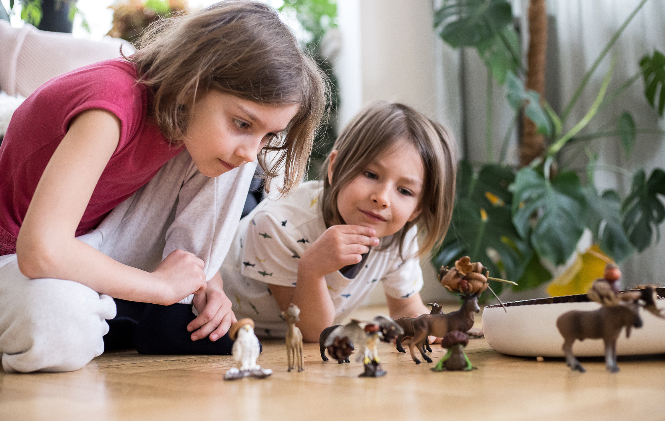 Nechte mě si hrát! Když si hraju, necítím bolest.