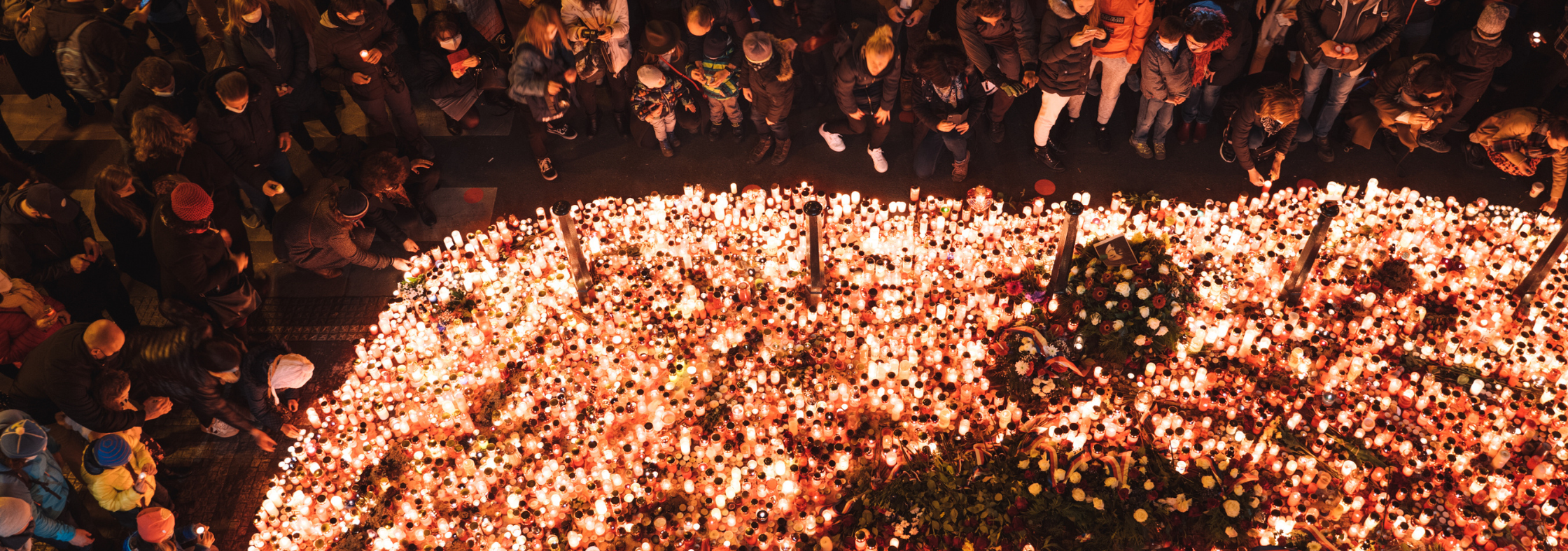 Zapalte svíčku na dálku a podpořte oslavy 17. listopadu✌🏻