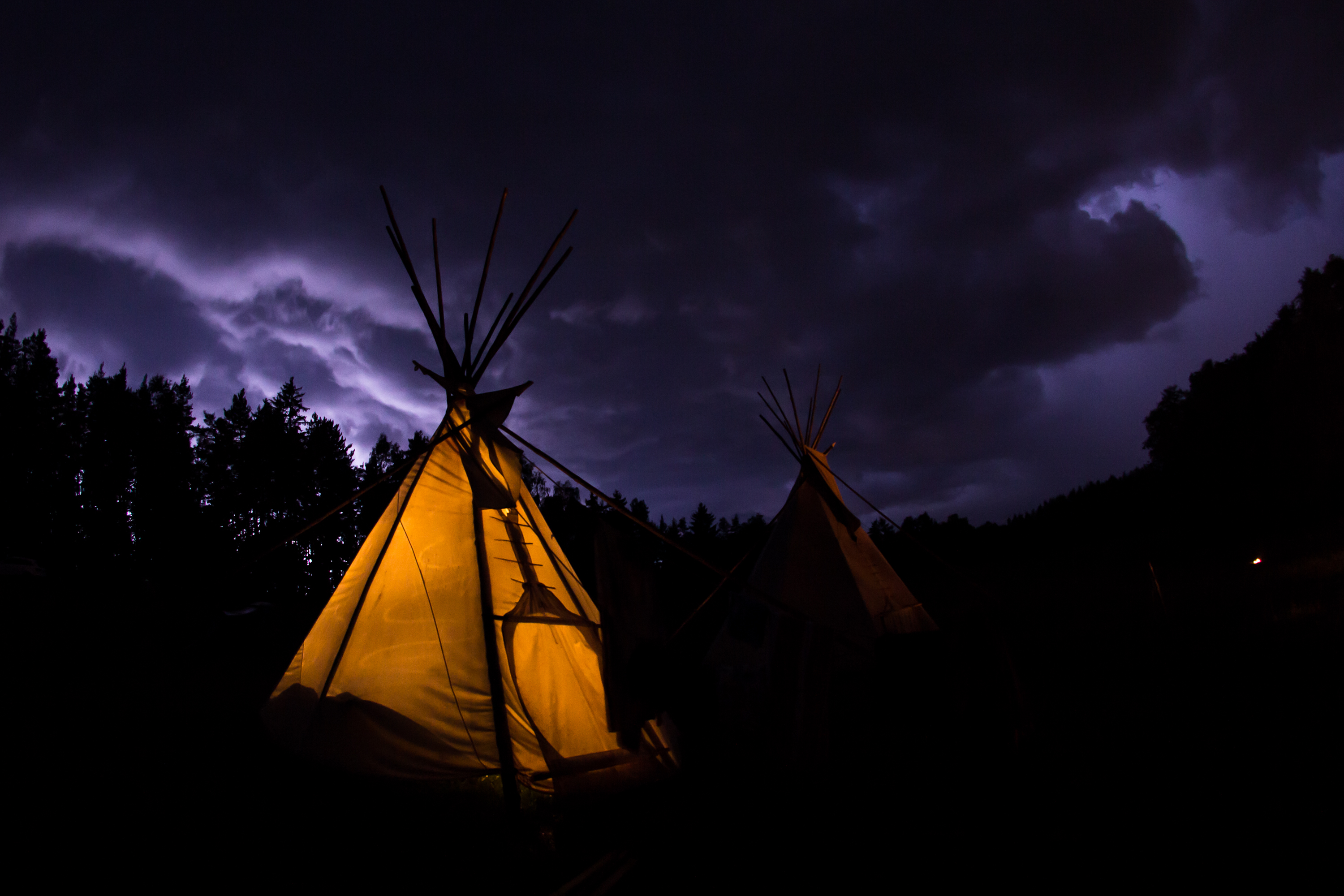 Hello, this is a crisis calling!