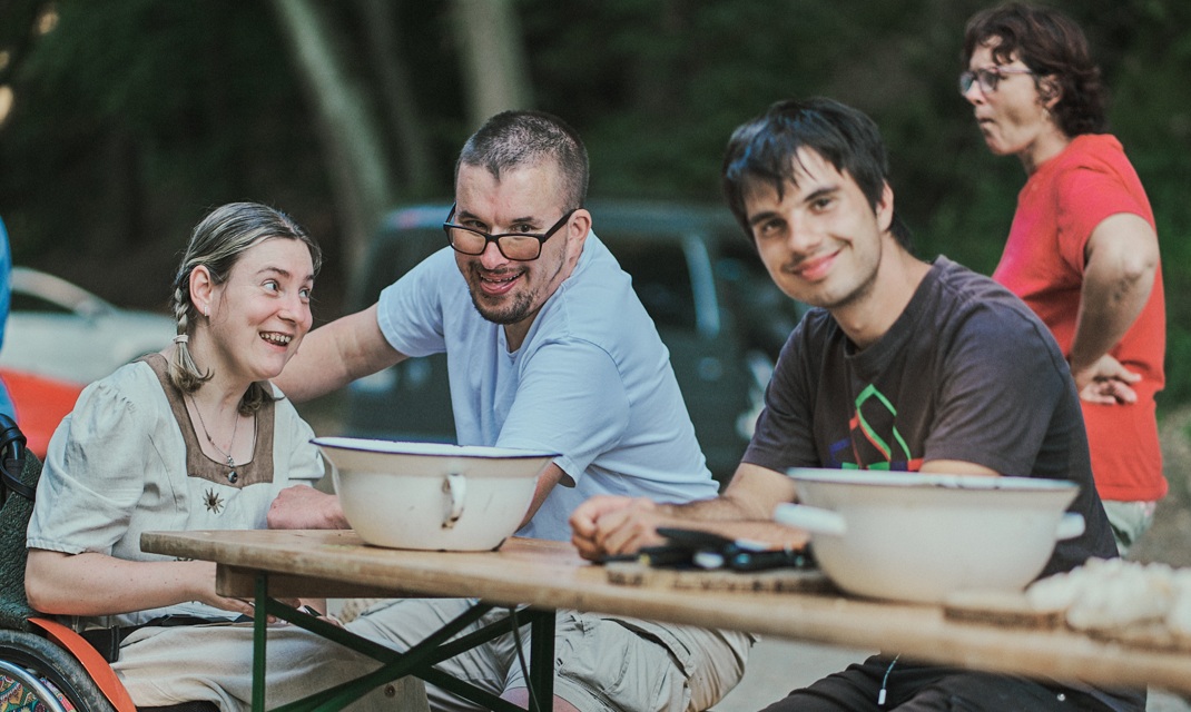 Podpořte 24. benefici Apropa Jičín „Normální život s postižením“