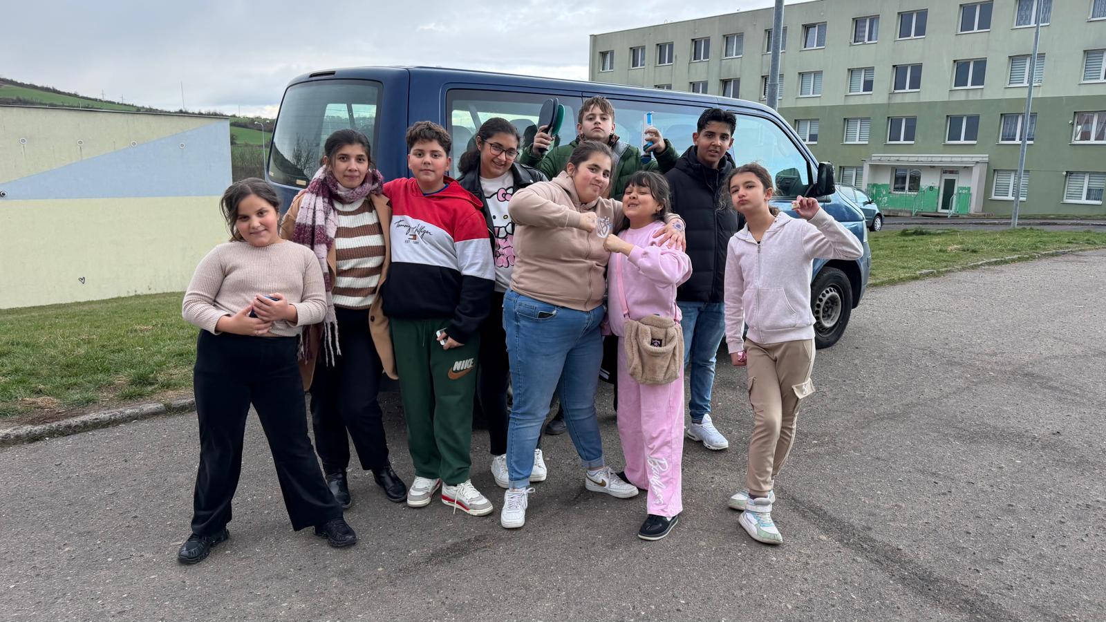 Auto, které veze naději