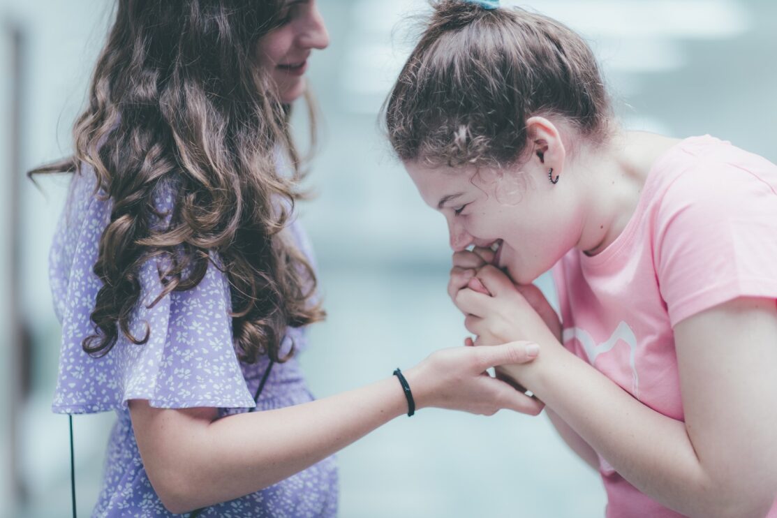 Pomocná ruka pro Rettův syndrom