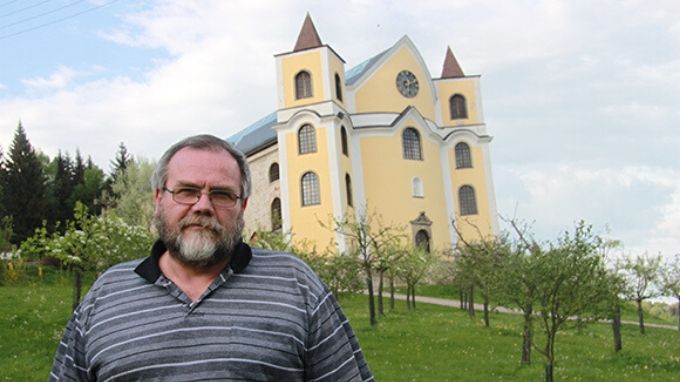 Proglas pomáhá svým bližním