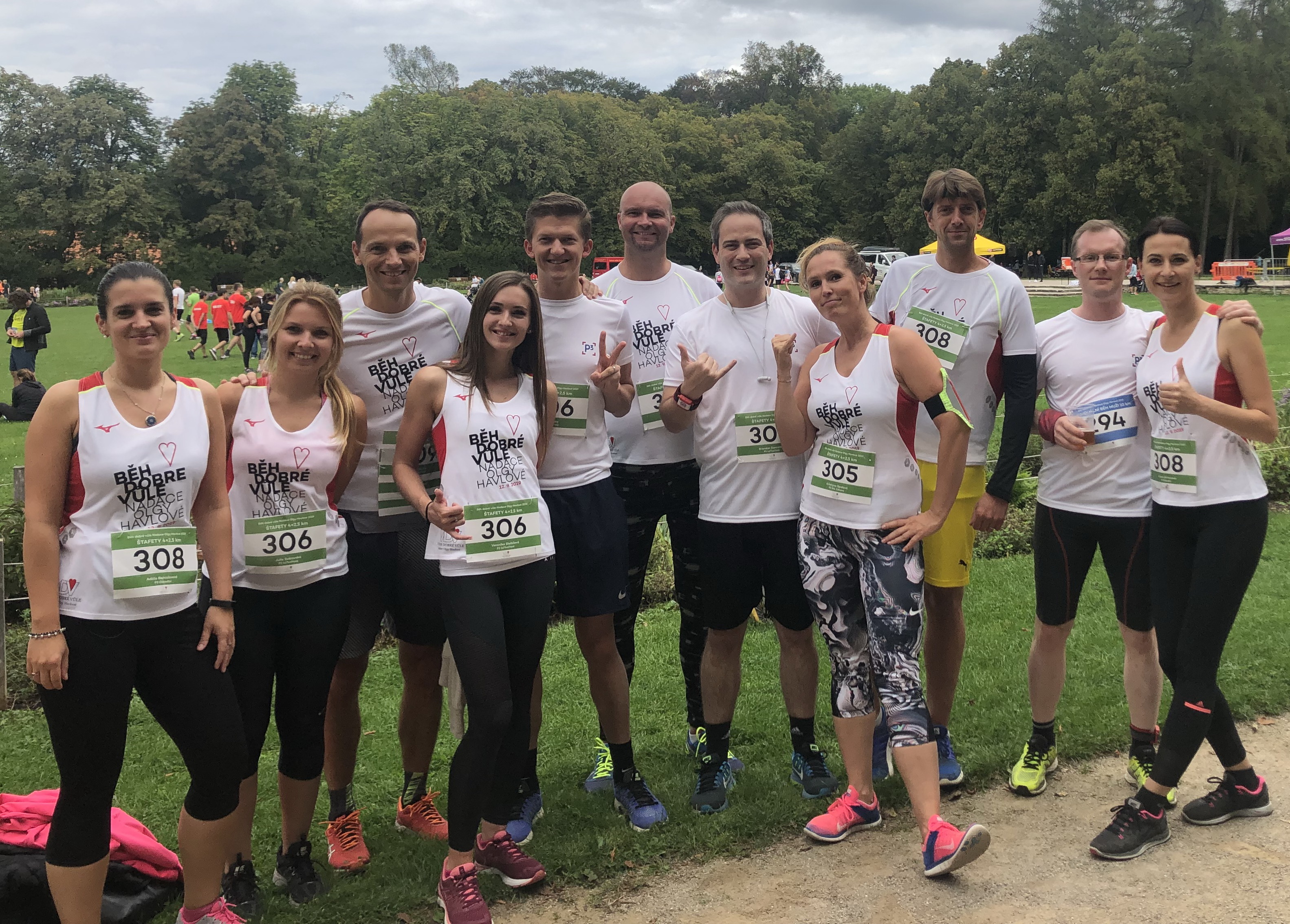 My běžíme a vy pomáháte