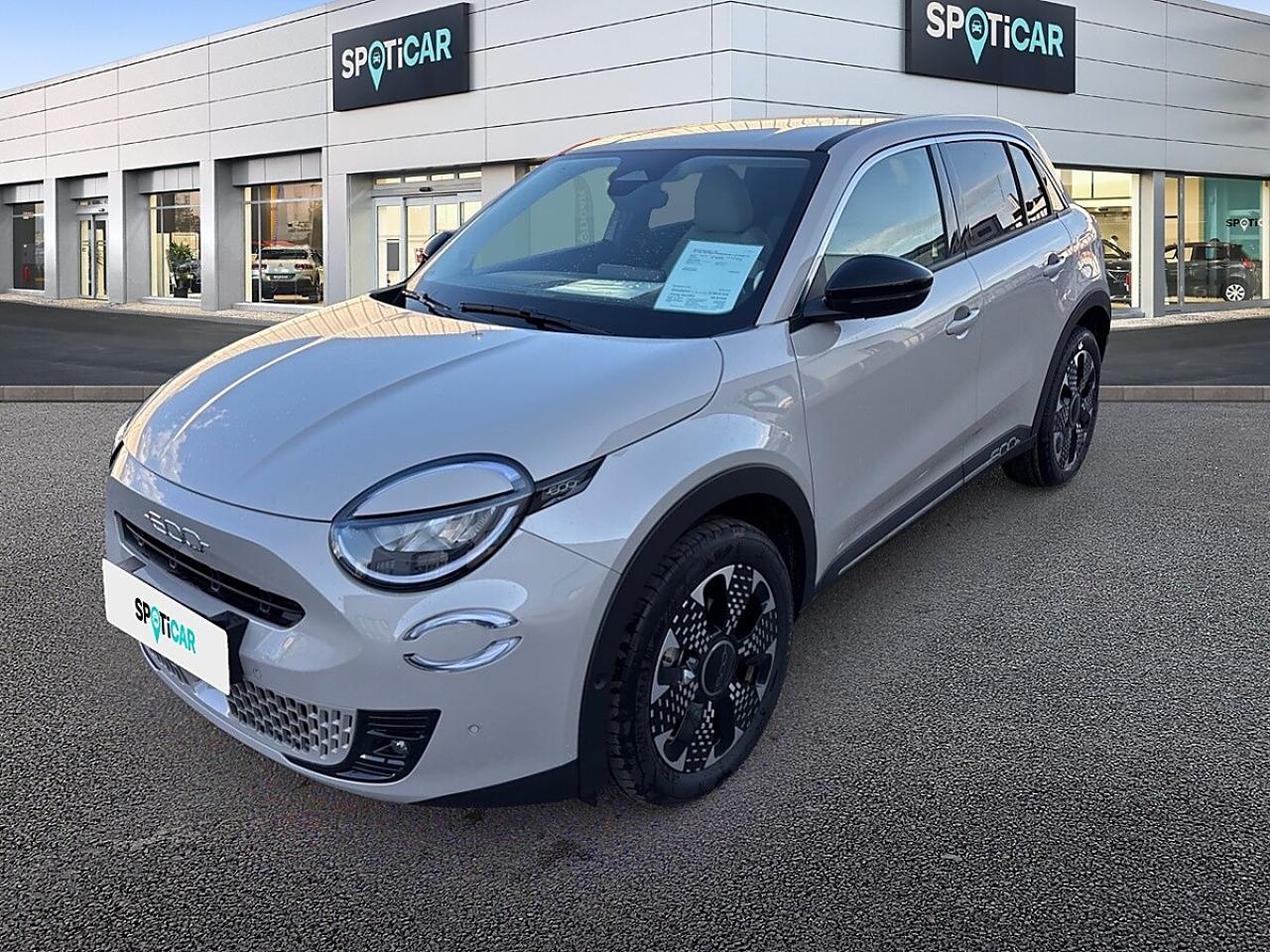 FIAT FIAT 600 Gebrauchtwagen Avorio Scala Hybrid Elektro/Benzin