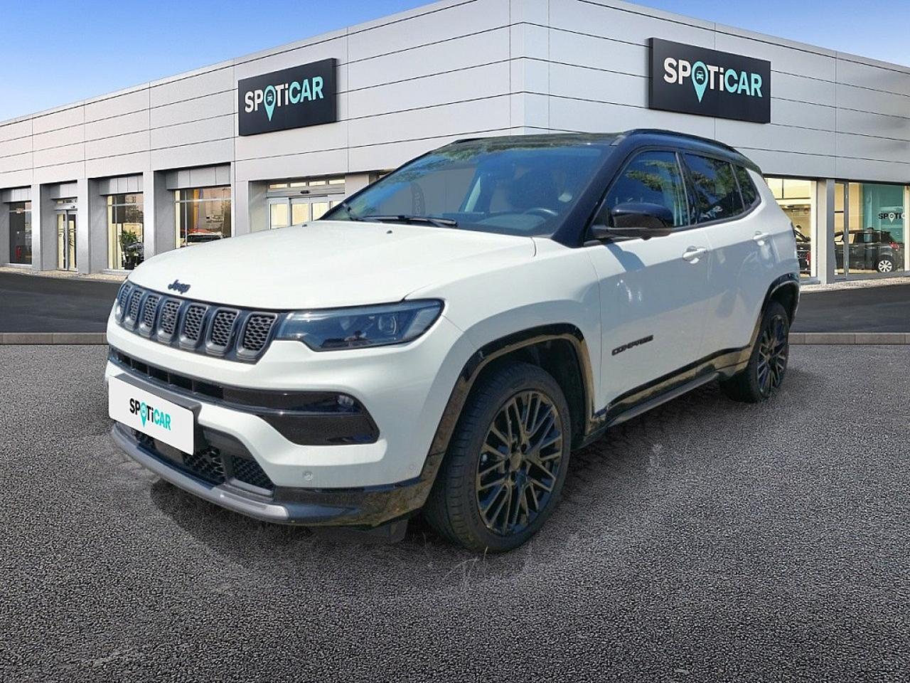 JEEP JEEP COMPASS Gebrauchtwagen Gelato Weiß / Dach S Benzin