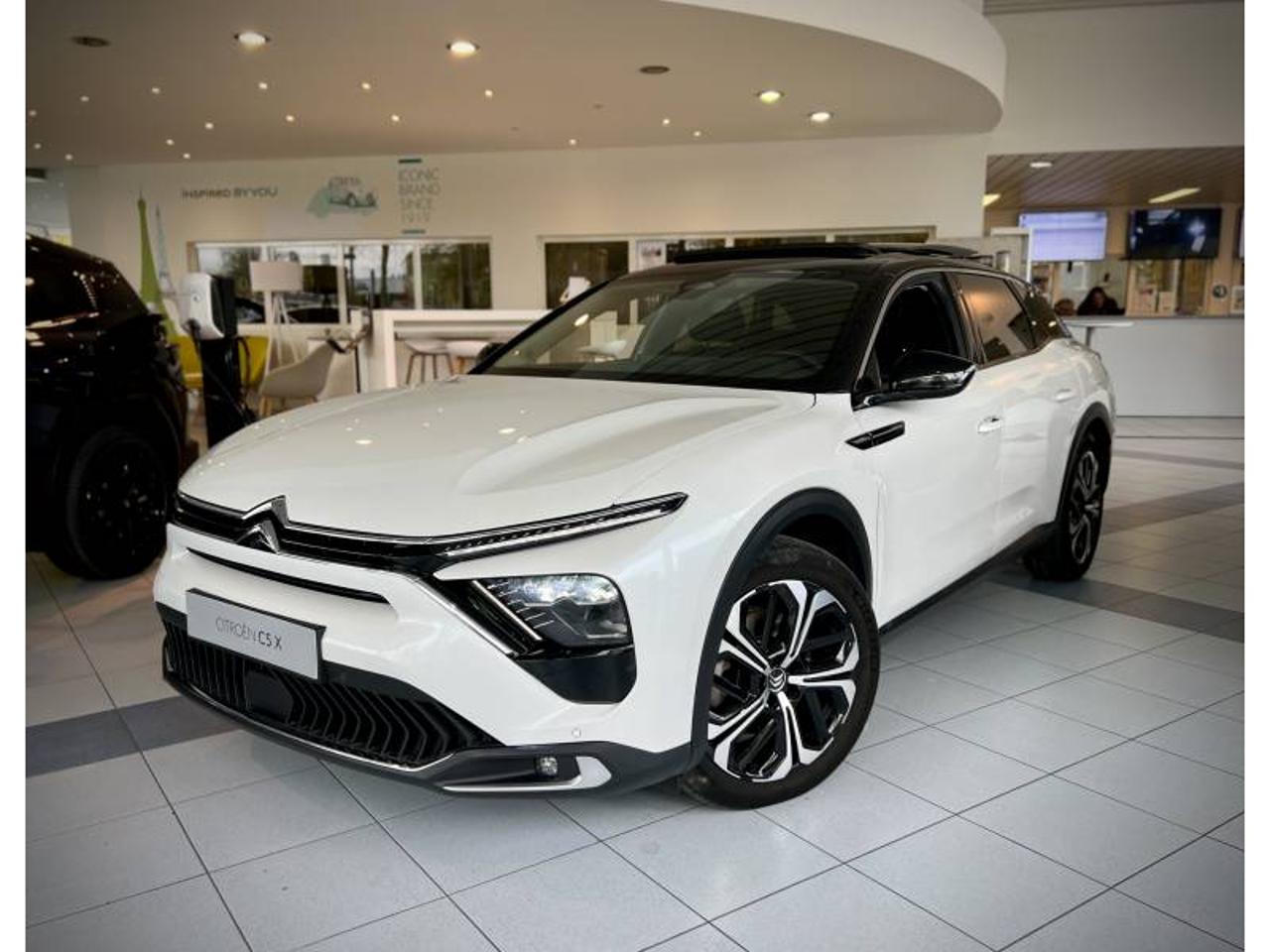 CITROEN CITROEN C5 X Occasie wit hybride benzine elektrisch 2025
