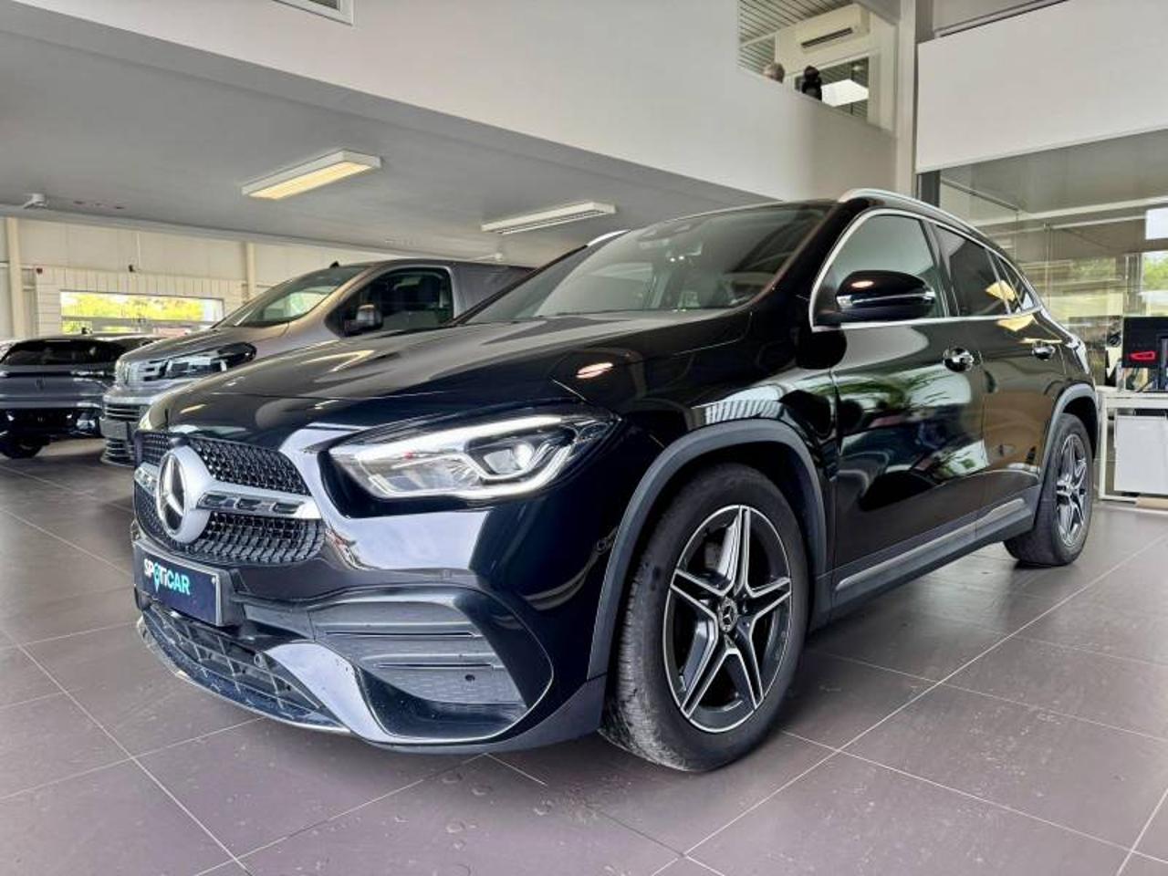 MERCEDES MERCEDES GLA Occasion noir essence 2021