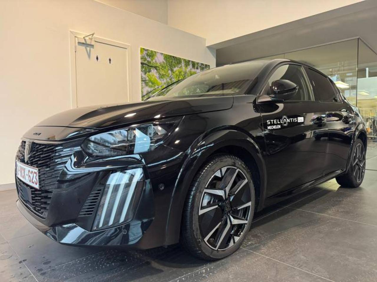 PEUGEOT PEUGEOT 208 Occasie zwart benzine 2025