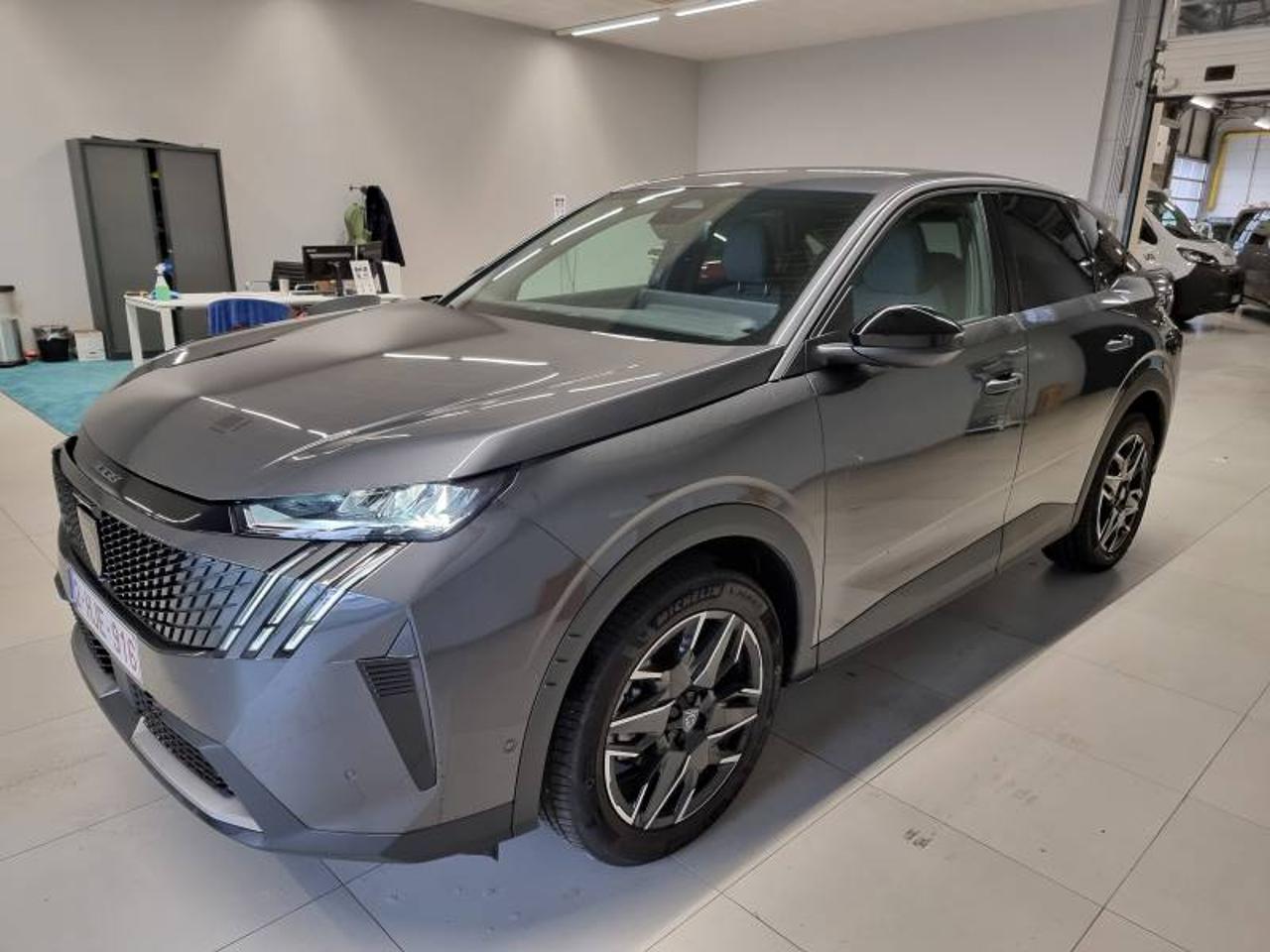 PEUGEOT PEUGEOT 3008 Occasion grijs benzine 2025