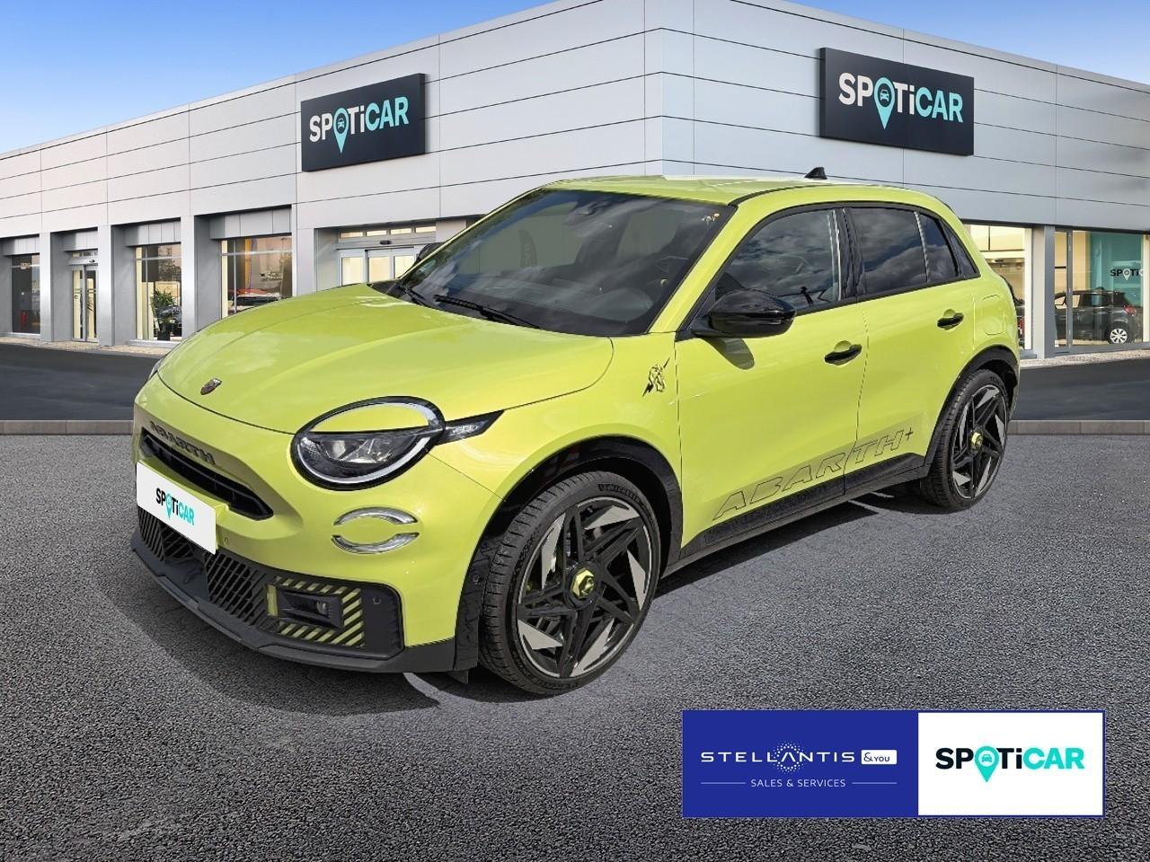 ABARTH ABARTH 600E Gebrauchtwagen grün Elektro