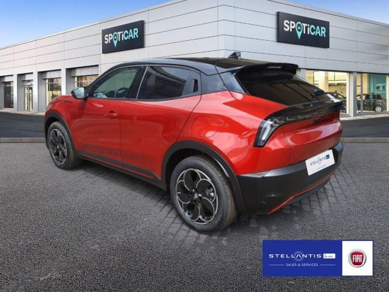 ALFA ROMEO ALFA ROMEO Junior Gebrauchtwagen schwarz Elektro
