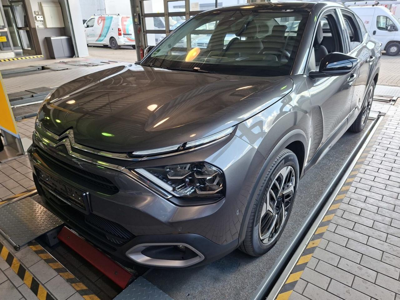 CITROEN CITROEN C4 Gebrauchtwagen grau Super