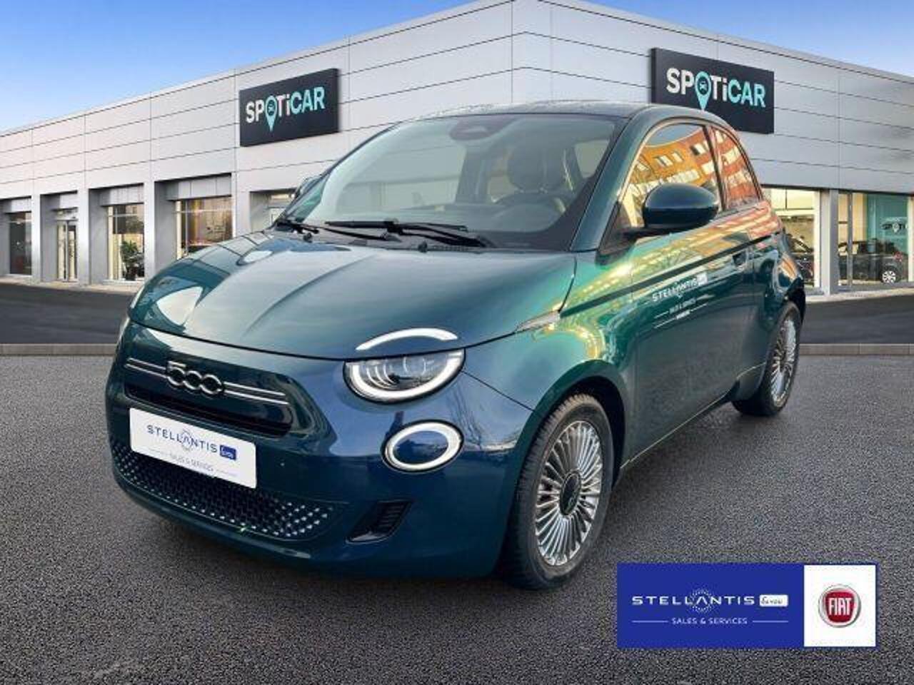 FIAT FIAT 500 Gebrauchtwagen grün Hybrid Benzin