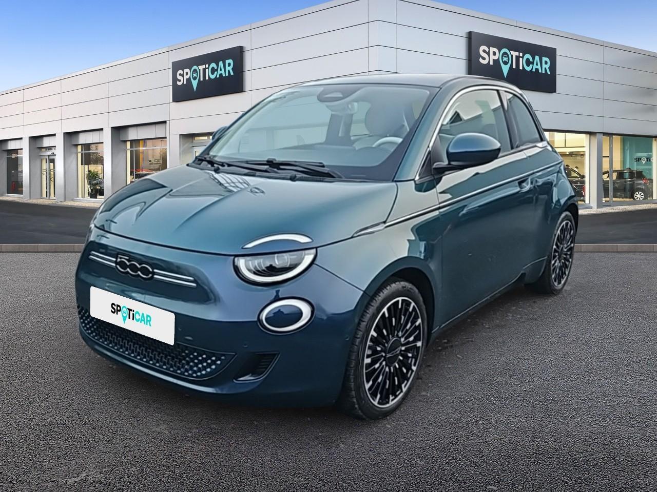 FIAT FIAT 500 E Gebrauchtwagen grün Elektro