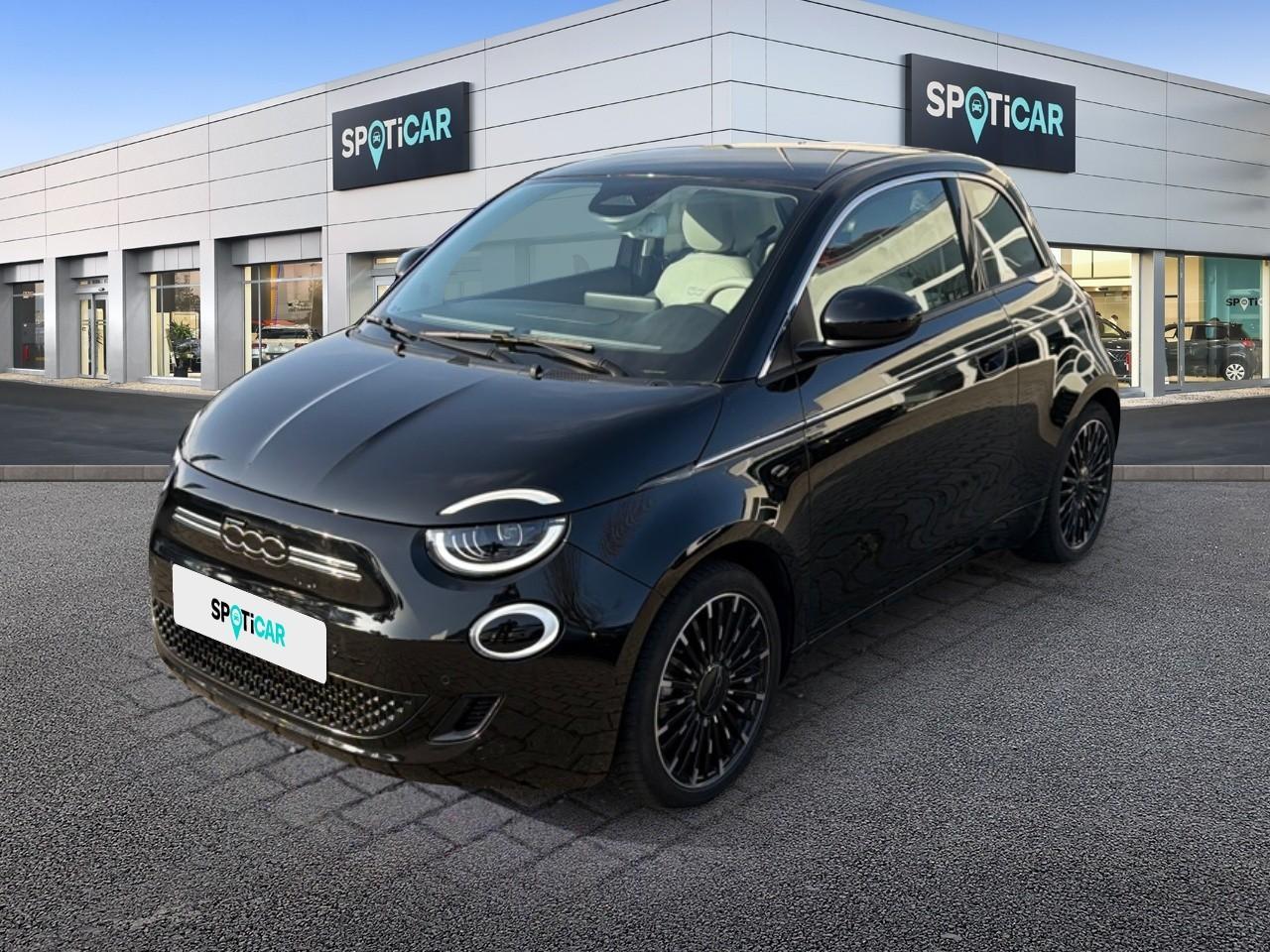 FIAT FIAT 500 E Gebrauchtwagen schwarz Elektro