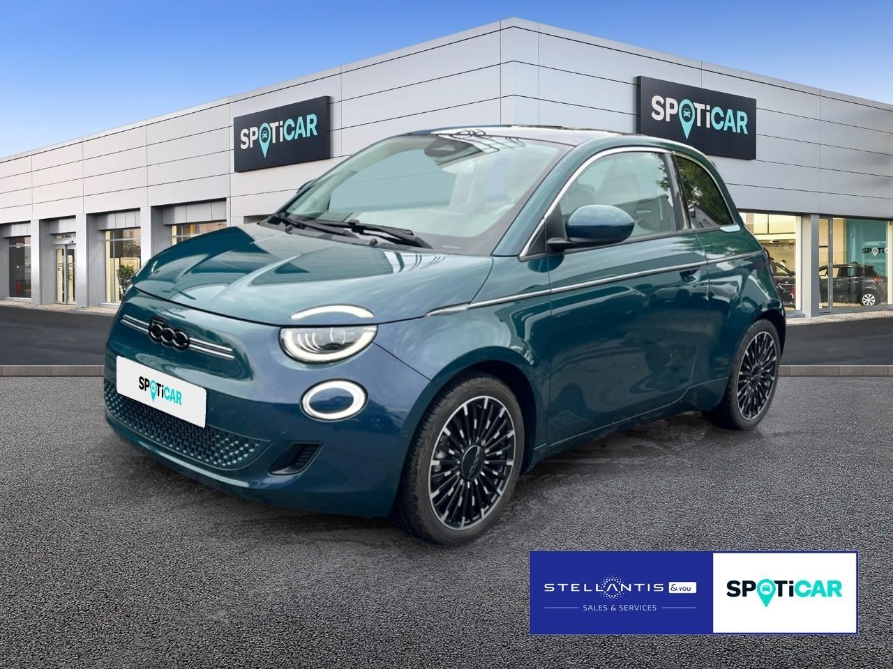 FIAT FIAT 500 E Gebrauchtwagen grün Elektro