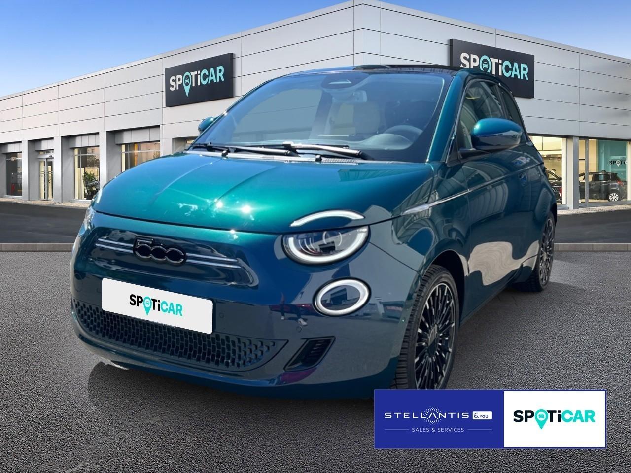 FIAT FIAT 500 E Gebrauchtwagen grün Elektro