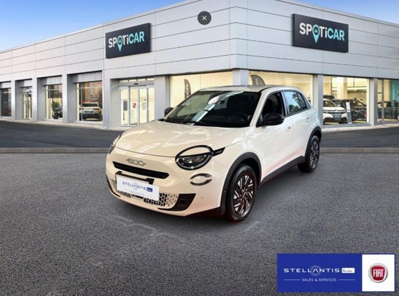 FIAT FIAT 600 Gebrauchtwagen weiß Benzin