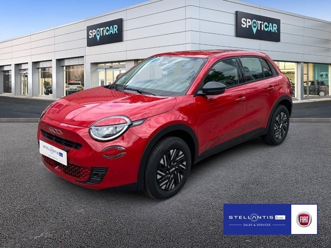 FIAT FIAT 600 Gebrauchtwagen rot Hybrid Benzin