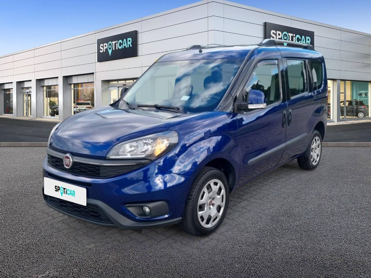 FIAT FIAT DOBLO Gebrauchtwagen Blau Superbenzin 2019